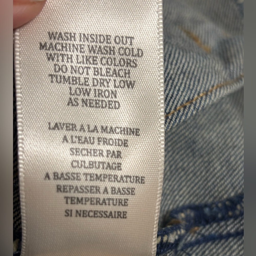 BLANK NYC Distressed patch work jean jacket women’s size M - Picture 7 of 7